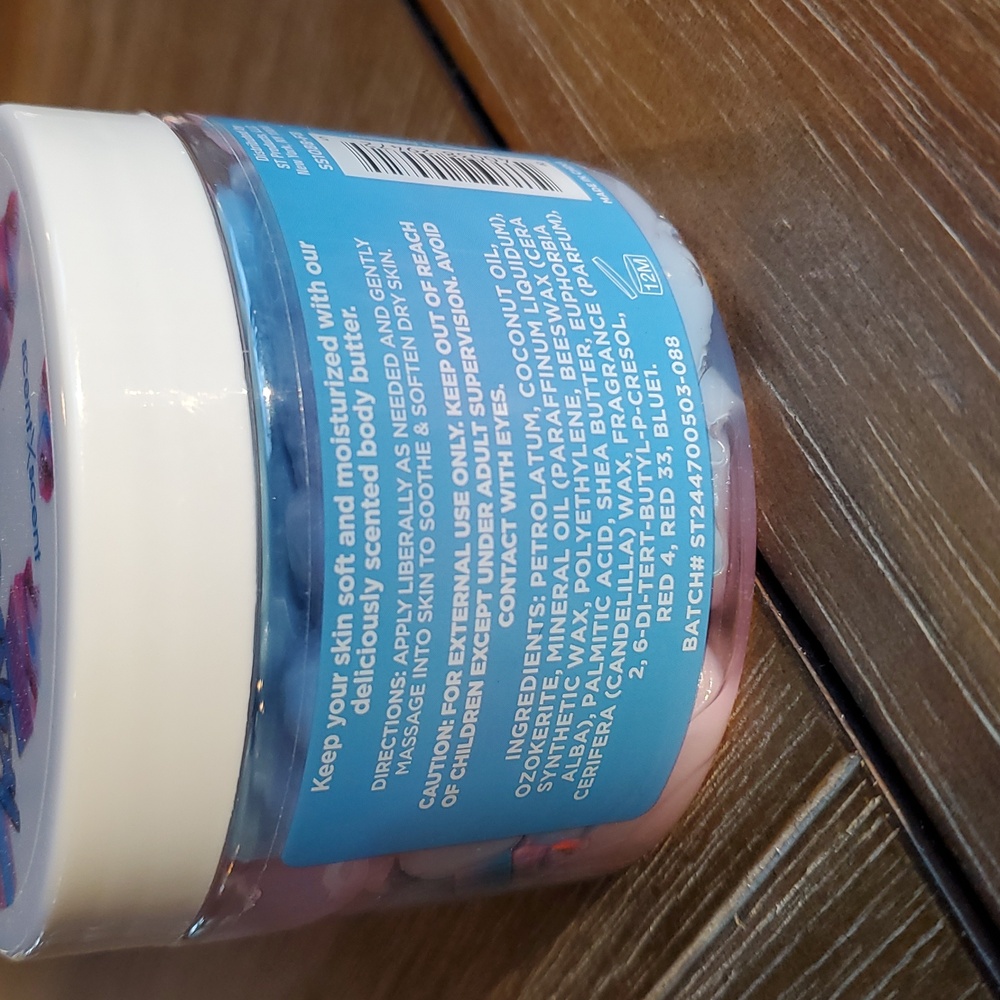Cotton Candy Cupcake Body Butter - Candy Floss & Creamy Coconut - Picture 4 of 7
